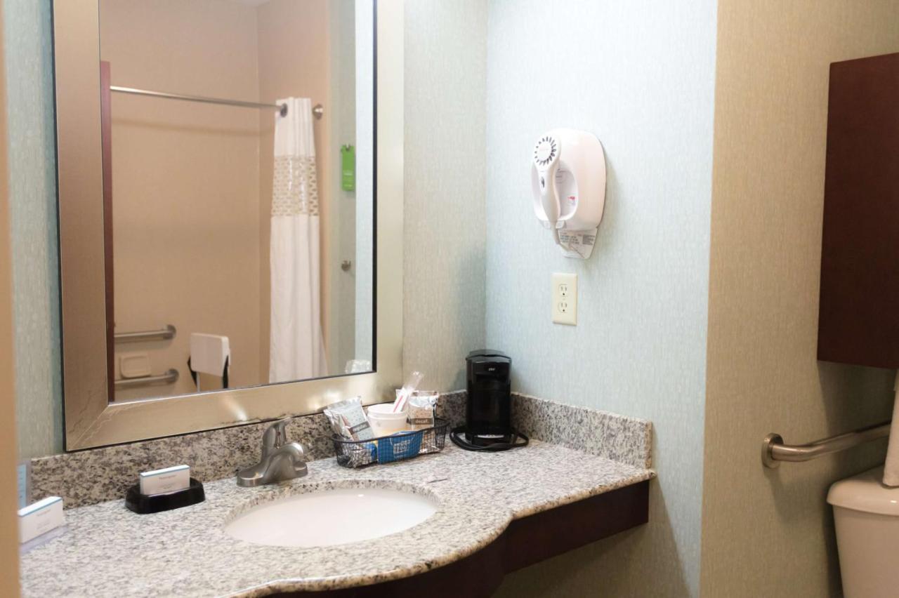 Hampton Inn & Suites Middlebury Buitenkant foto