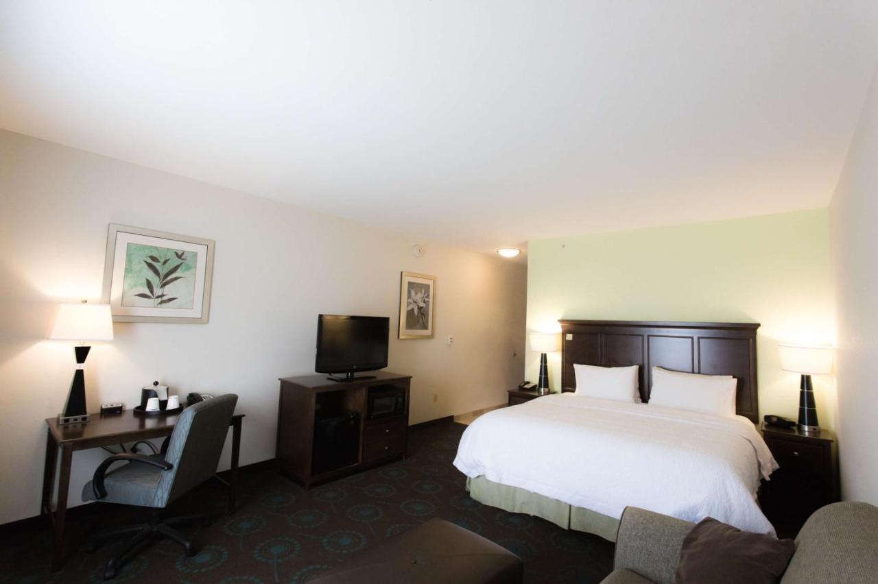 Hampton Inn & Suites Middlebury Buitenkant foto