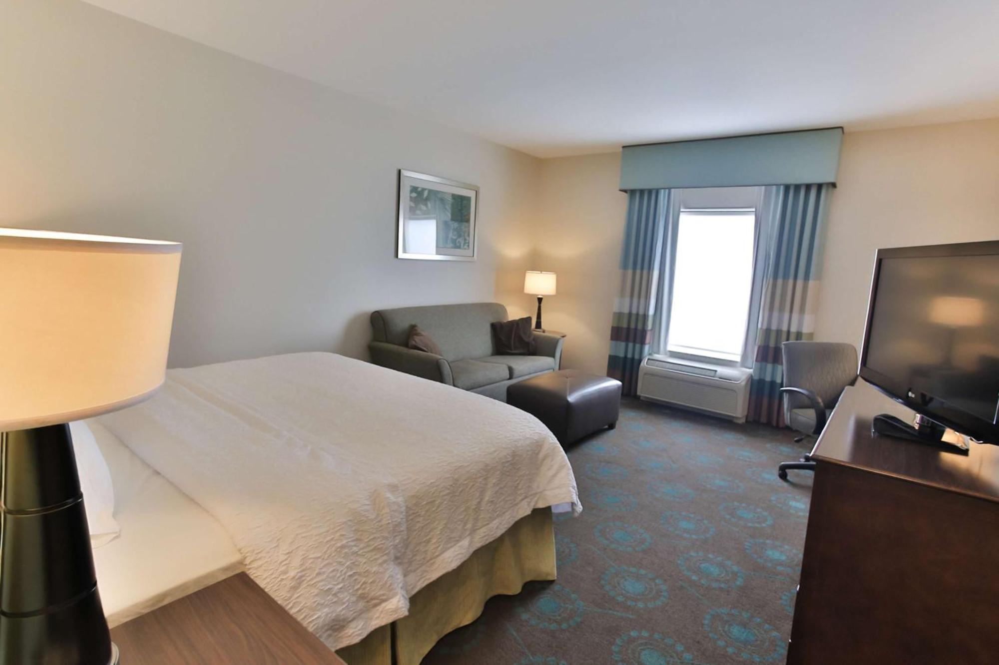 Hampton Inn & Suites Middlebury Buitenkant foto
